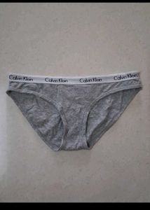 3 Briefs