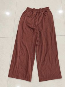 Comfortable Wide-Leg Cropped Pants
