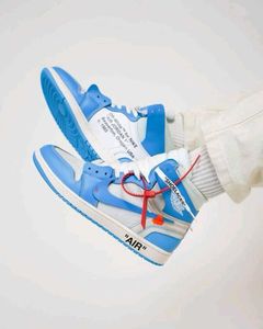 Air Jordan 1 - Trendy Sneakers