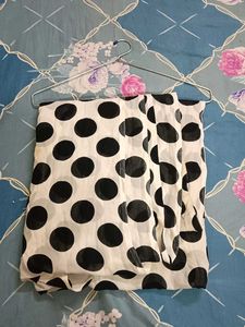 Classic Polka Dot Saree