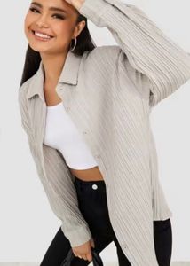 Textured Collared Long Sleeve Shirt