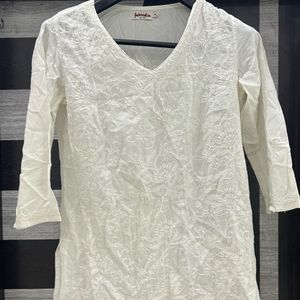 Embroidery Short Kurta M (Women’s)