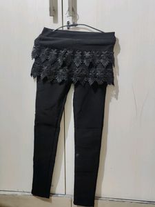 pant with frill