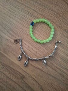 Shell Charm and Beaded Bracelet Set