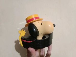 Vintage Snoopy Gondola Figurine
