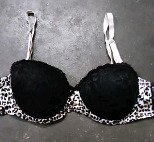 Women's Black &amp; Leopard Print Bra