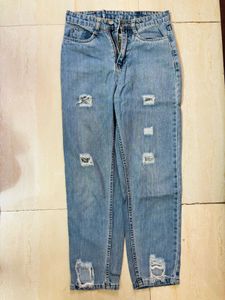 Distressed Light Wash Denim Jeans🥳