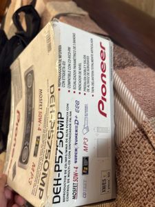 Pioneer DEH-P5750MP Car Stereo