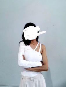 ZARA BODY FITTED TOP