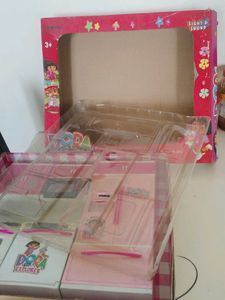 Dora the Explorer Toy Kitchen Set