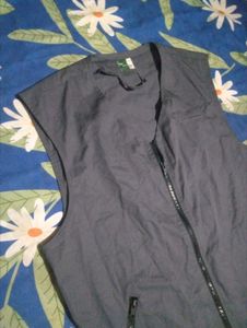 women's Gray Sleeveless Vest