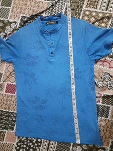 Blue Floral Print T-shirt