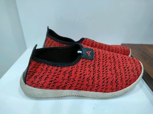 Uni Shoes