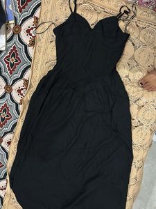 Elegant Black Midi Dress