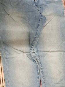 Light Wash Stretch Jeans