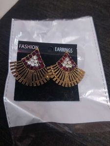 Statement Earrings: Gold &amp; Red