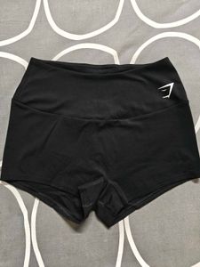 Gymshark shorts - M