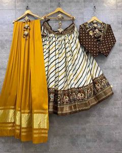 LEHENGA ON SALE READ DESCRIPTION