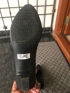 Inc 5 Foot Ware Never Used