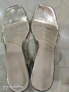 Solid Transparent Gold Crystalline Heel