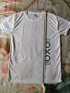 Men's White Graphic T-Shirt
