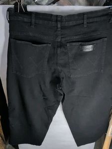 Wrangler Black Women's Jeans 32