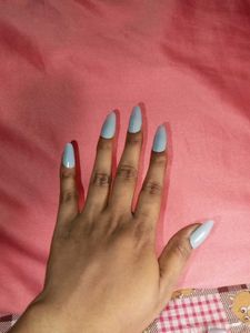 Fake nails