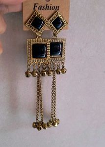 Stylish Black Gemstone Dangle Earrings