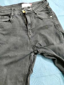 Black Skinny Fit Jeans