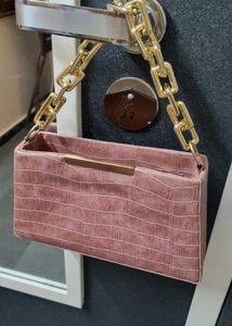 Stylish Croc Embossed Handbag with Gold Chain