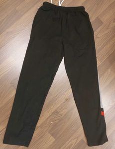 Women's Black T-Shirt and Pants Set
