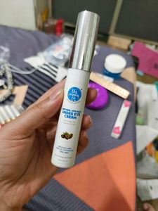 The Moms Co Under Eye Cream
