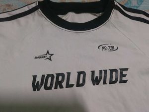 Printed pullover t-shirt