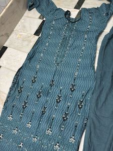 Stylish Teal Salwar Kameez Set