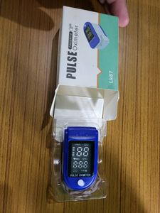 pulse oximeter new condition for sale