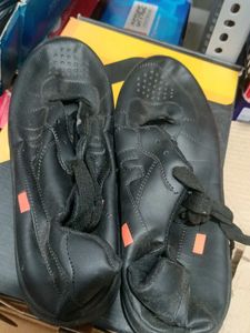 Men's Black Casual Shoes