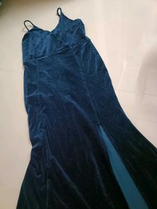 Elegant Navy Velvet Gown with High Slit