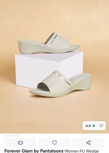 Stylish Women's Slip-On Sandals