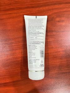 Everyuth Naturals Walnut Apricot Scrub