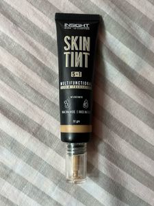 Insight Skin Tint Multifunctional Serum Foundation