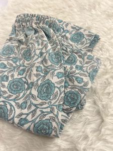 Elegant Women's Printed Kurta Set