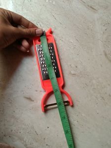 Kitchen Tools/ Greater, Peeler, Lemon Sqeezer