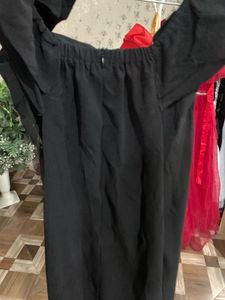 Elegant Black Off-Shoulder Ruffle Dress🦋🎀