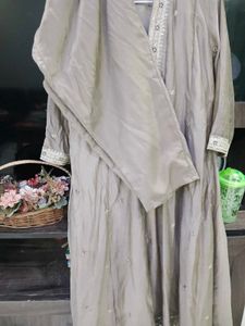 Elegant Purple Embroidered Kurta Pant Dupatta