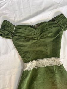Chic Off-Shoulder Green Dress