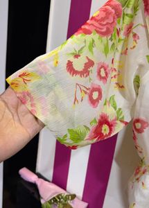 Floral Puff Sleeve Blouse bust 36-38