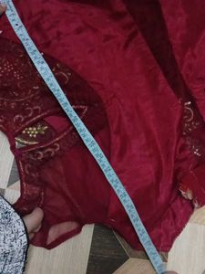 bust 40 Elegant Maroon Gown