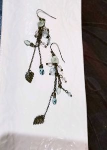 🪄Charming Ladybug & Leaf Drop Earrings