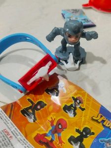 Spider-Man Action Figure Surprise Kinder joy Toy