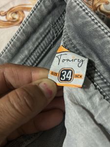 Chic Grey Skinny Fit Jeans
